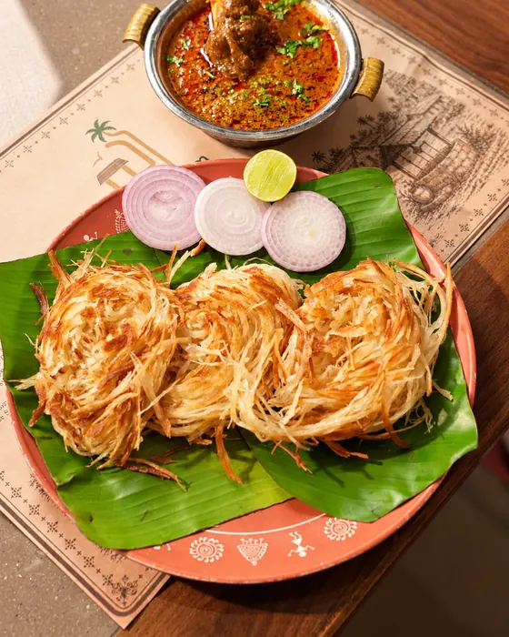 Patel Paya + Bun / Nool Parotta